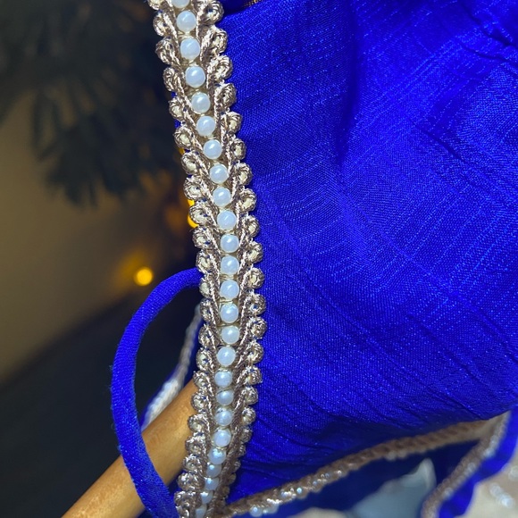 6️⃣5️⃣0️⃣ Saree Blouse. Size - M-L - Picture 13 of 13